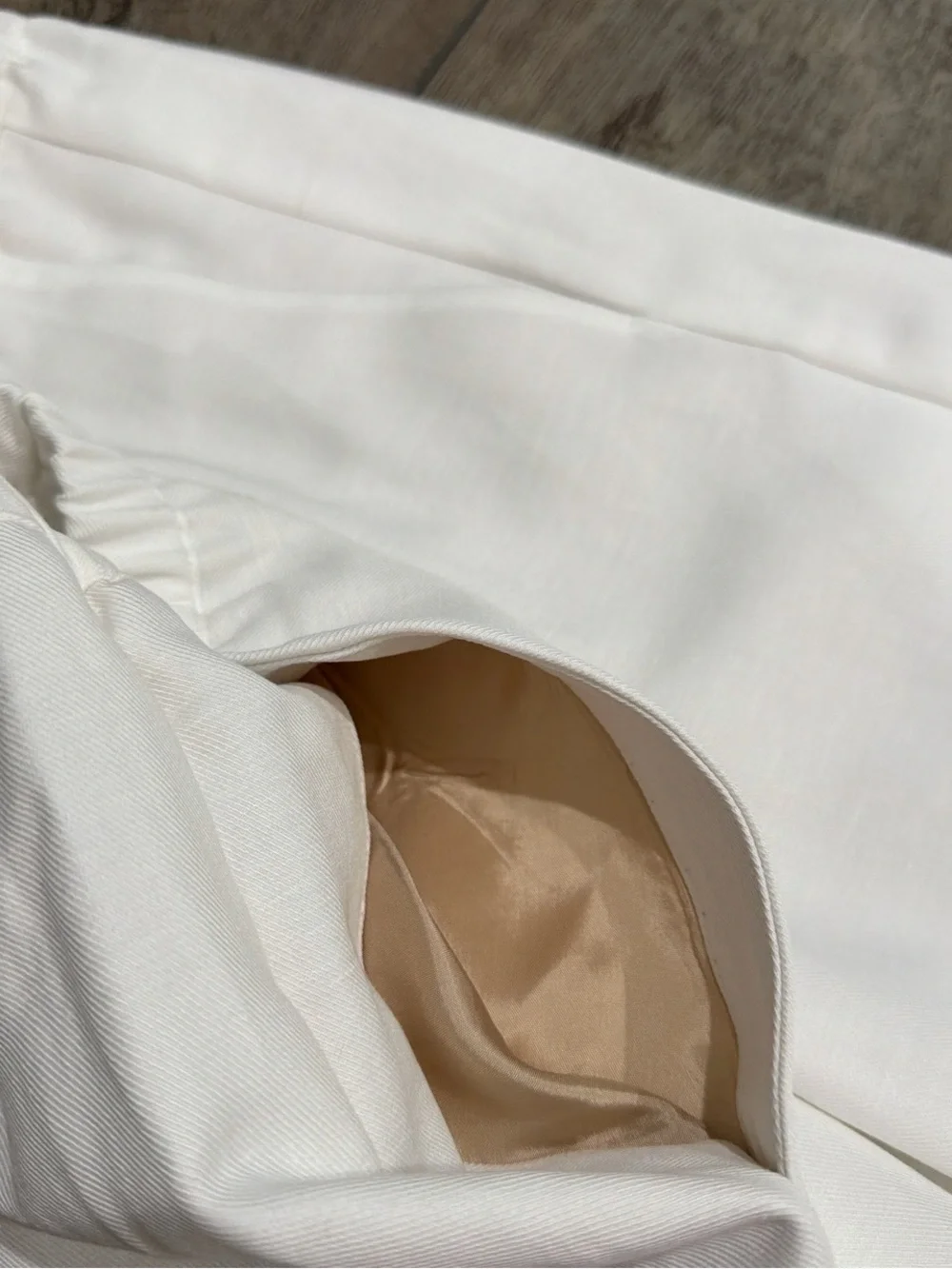 Enza Costa twill everywhere pant in off white - Picture 4 of 7